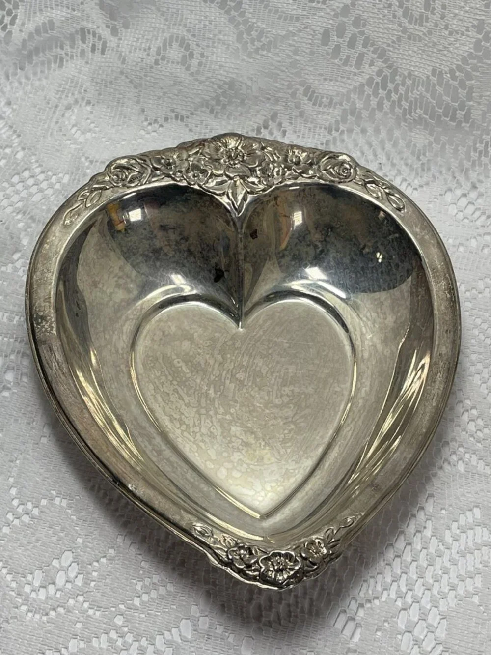 Vintage Laurel Mist 648 Silver Heart Shaped Candy Dish 7.25
